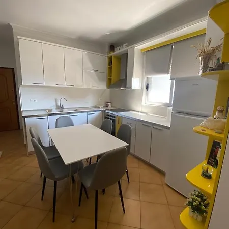 Summer Apartment